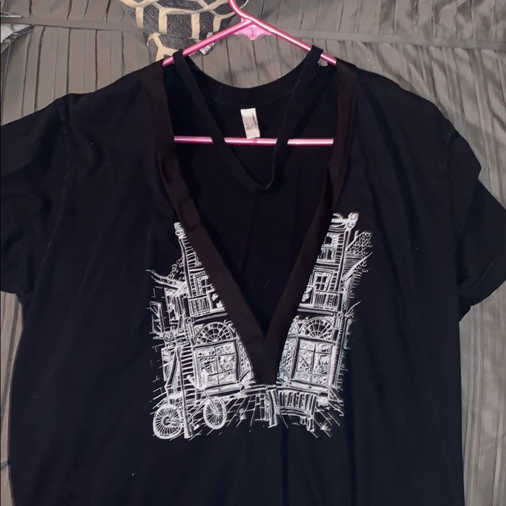 Open v tee shirt